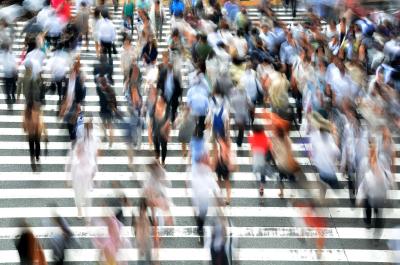 Blurred image of a crowd of people 